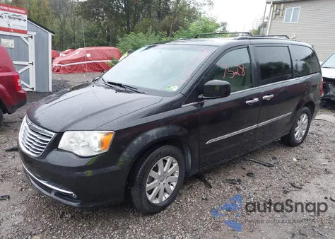 2014 Chrysler Town & Country Touring z USA, uszkodzony, nr VIN 2C4RC1BG3ER475346